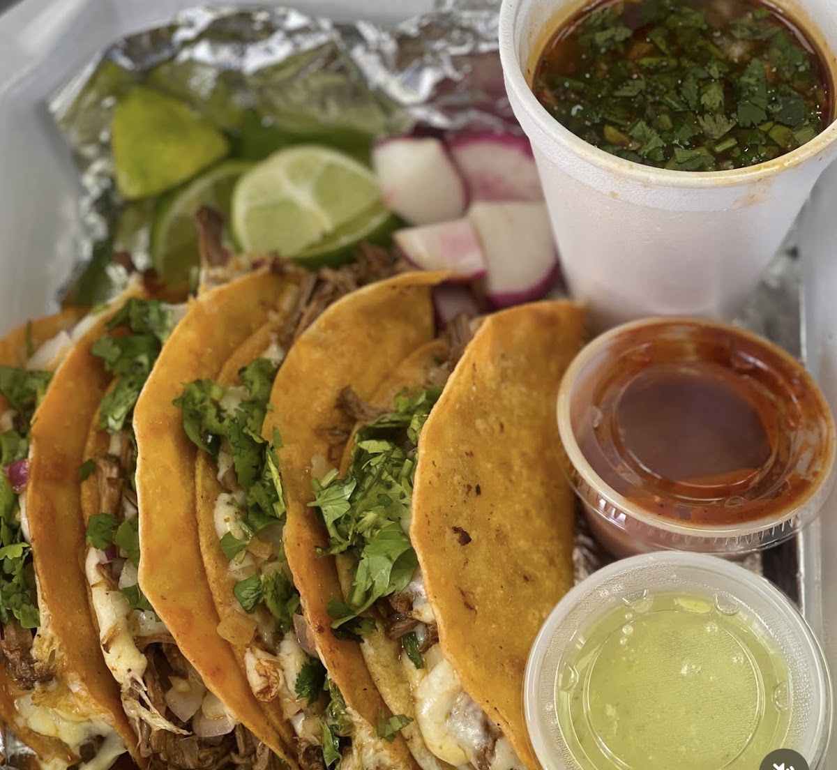 Mendoza’s Taqueria y Mariscos Photo 6