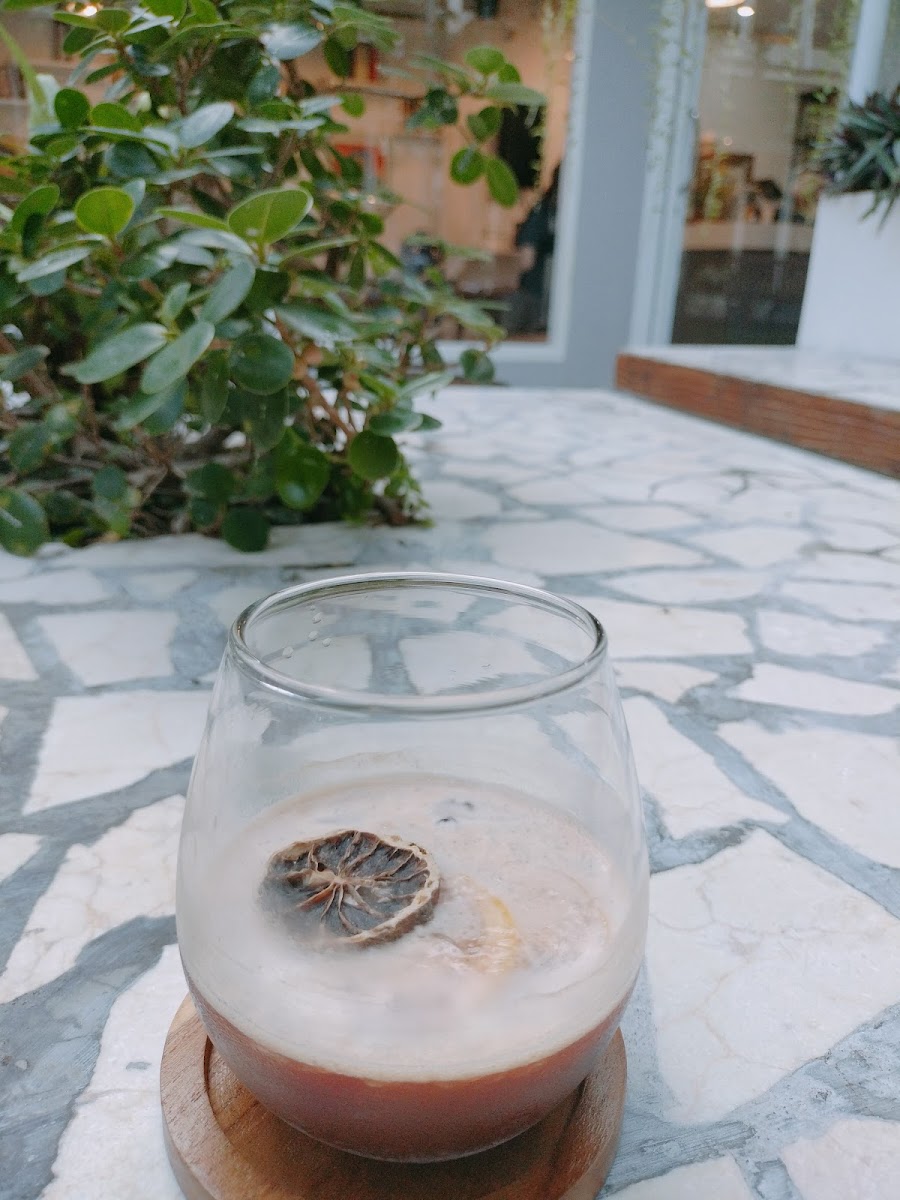 Damarasha Coffee and Space Photo 5