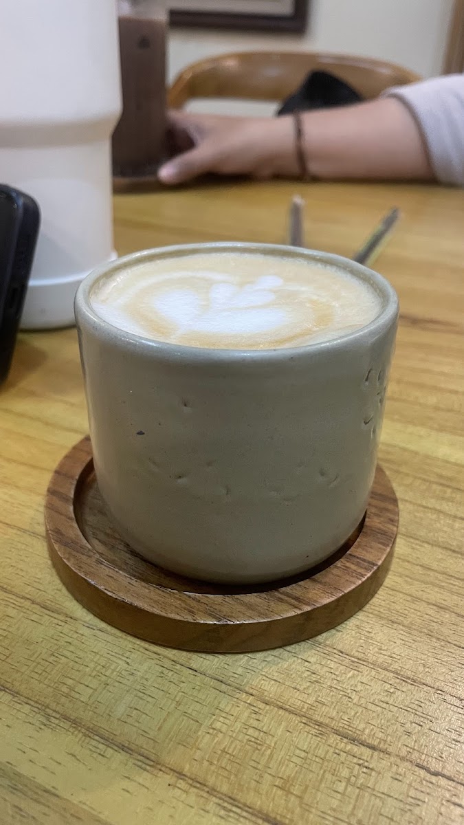 Damarasha Coffee and Space Photo 6