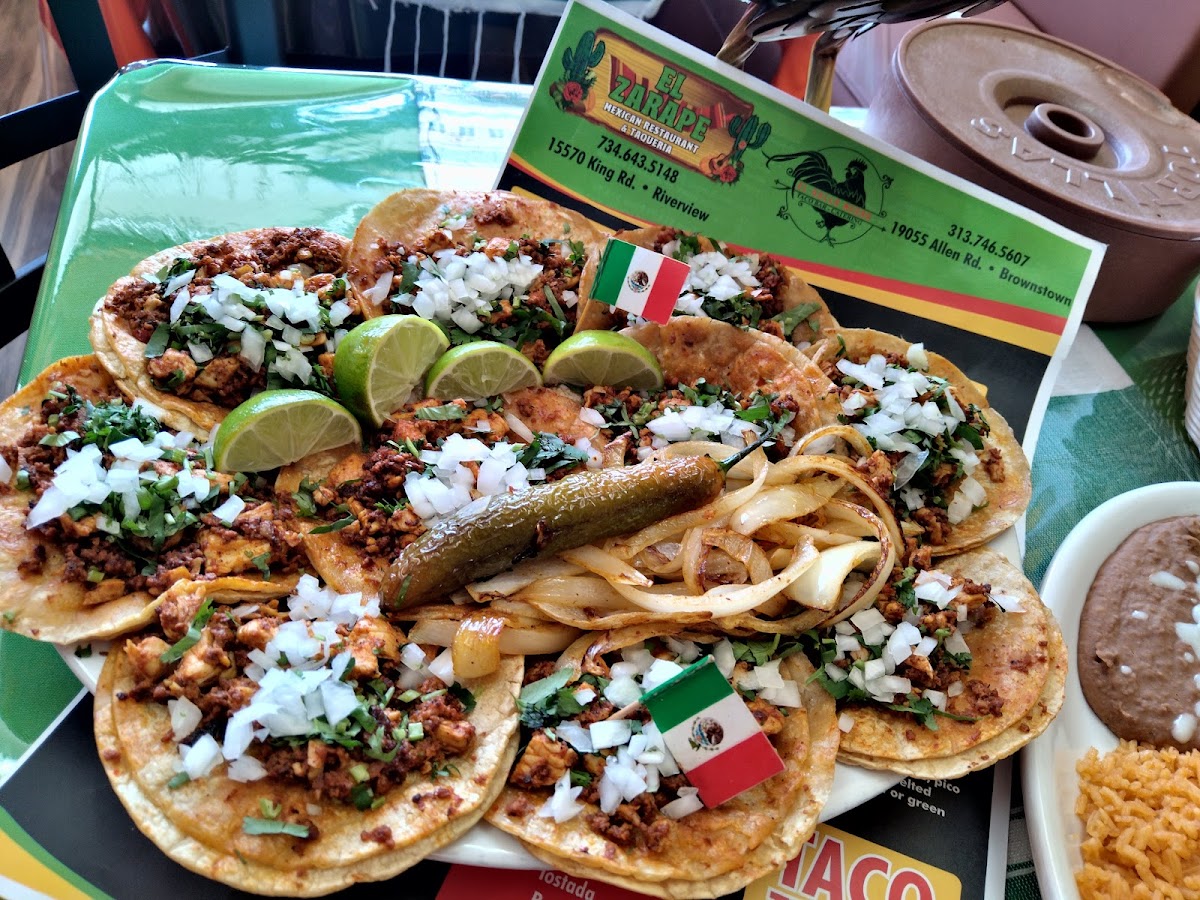 El Zarape Photo 3