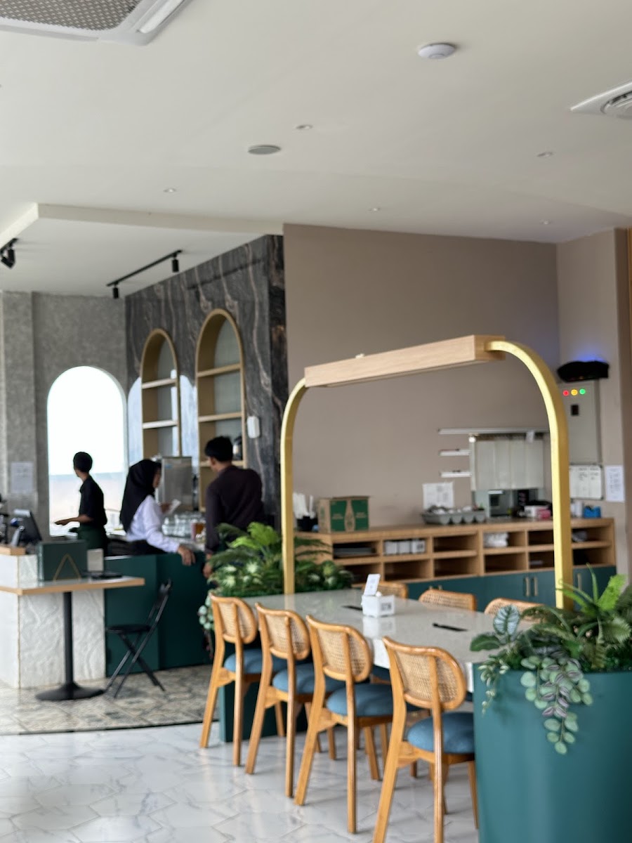 Serenity Coffee & Eatery Sidareja Photo 5