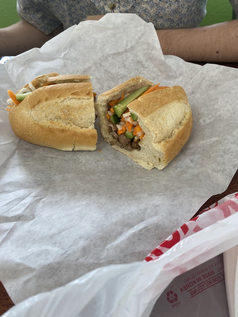 M3J Bánh Mì & Pho Photo 5