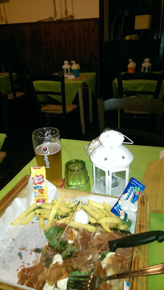 PIZZERIA 'O STESSO POSTO IL BRUSCHETTONE® Photo 10