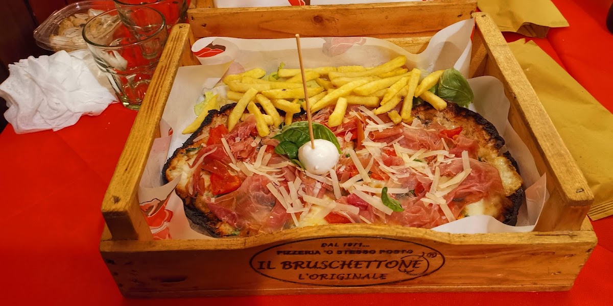 PIZZERIA 'O STESSO POSTO IL BRUSCHETTONE® Photo 9