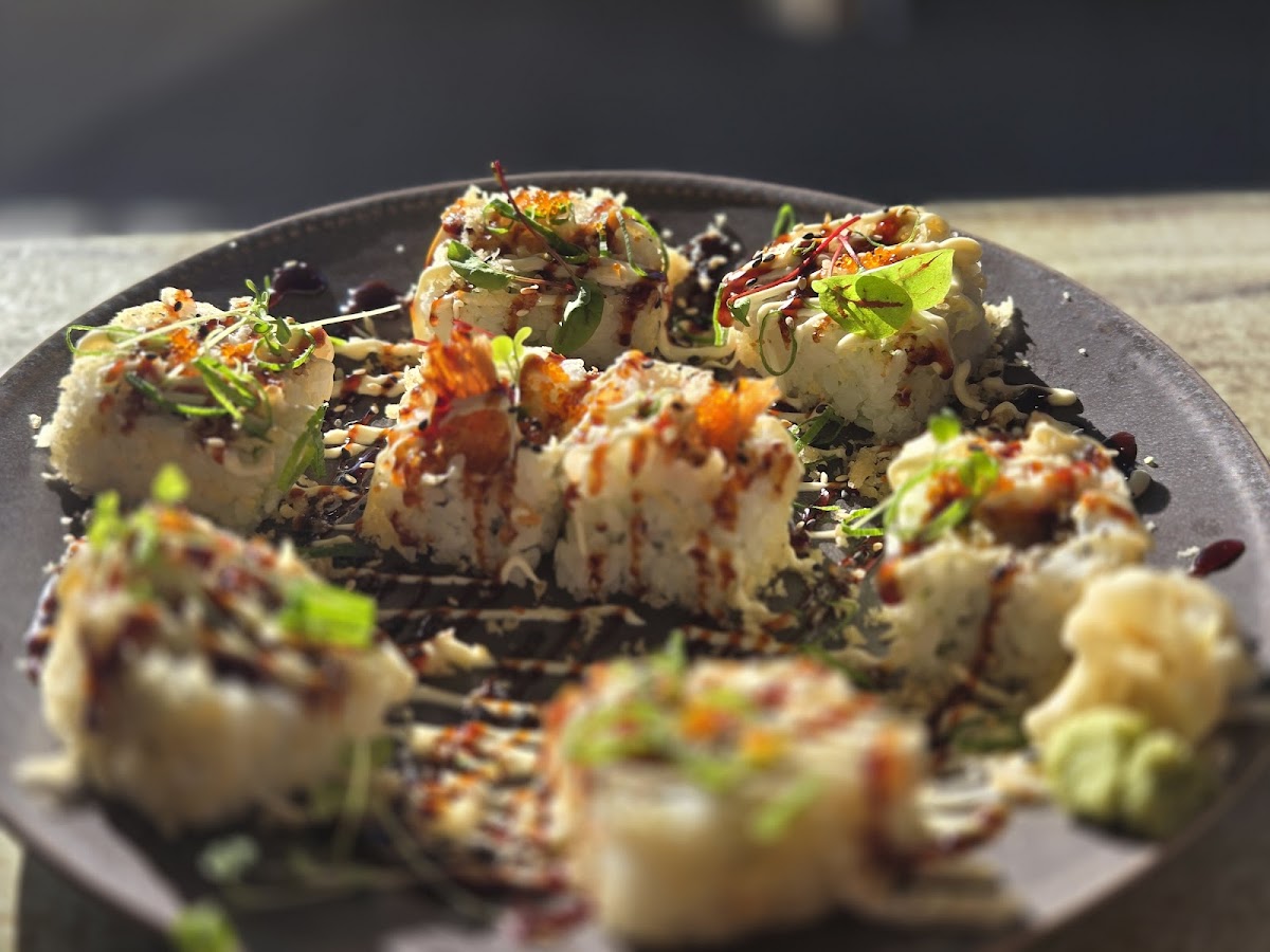 Enishi Sushi Photo 2