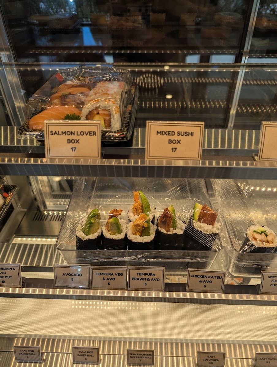 Enishi Sushi Photo 3