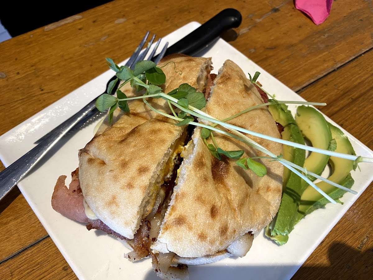 Meridian Cafe Photo 2