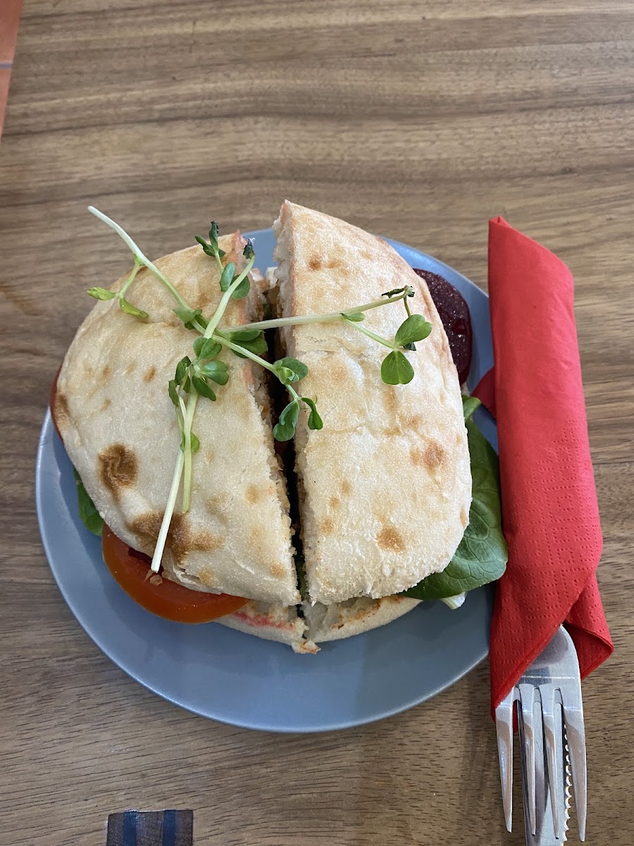 Meridian Cafe Photo 6