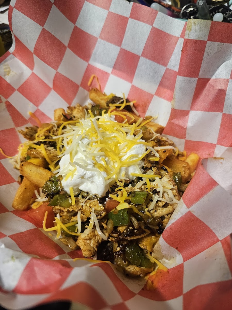 Motion Sports Bar & Grill Photo 6