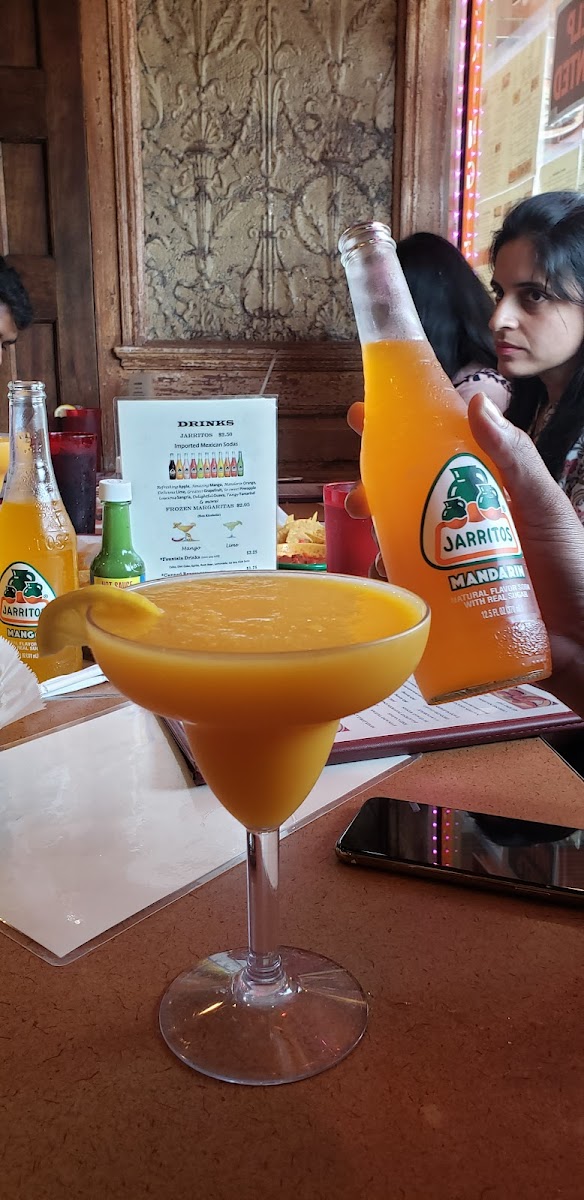 Tinga Taqueria Photo 8