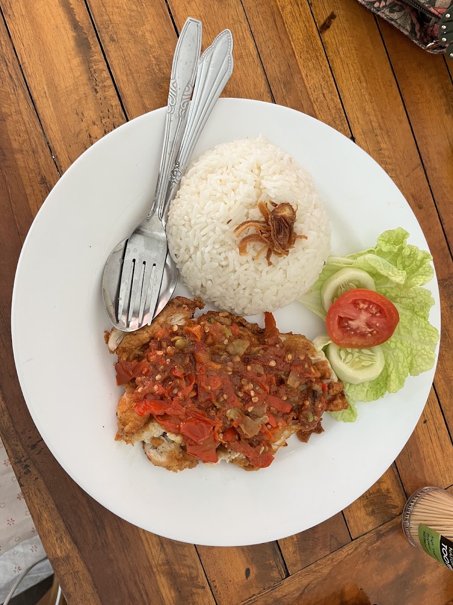 warung babi guling men lego Photo 8