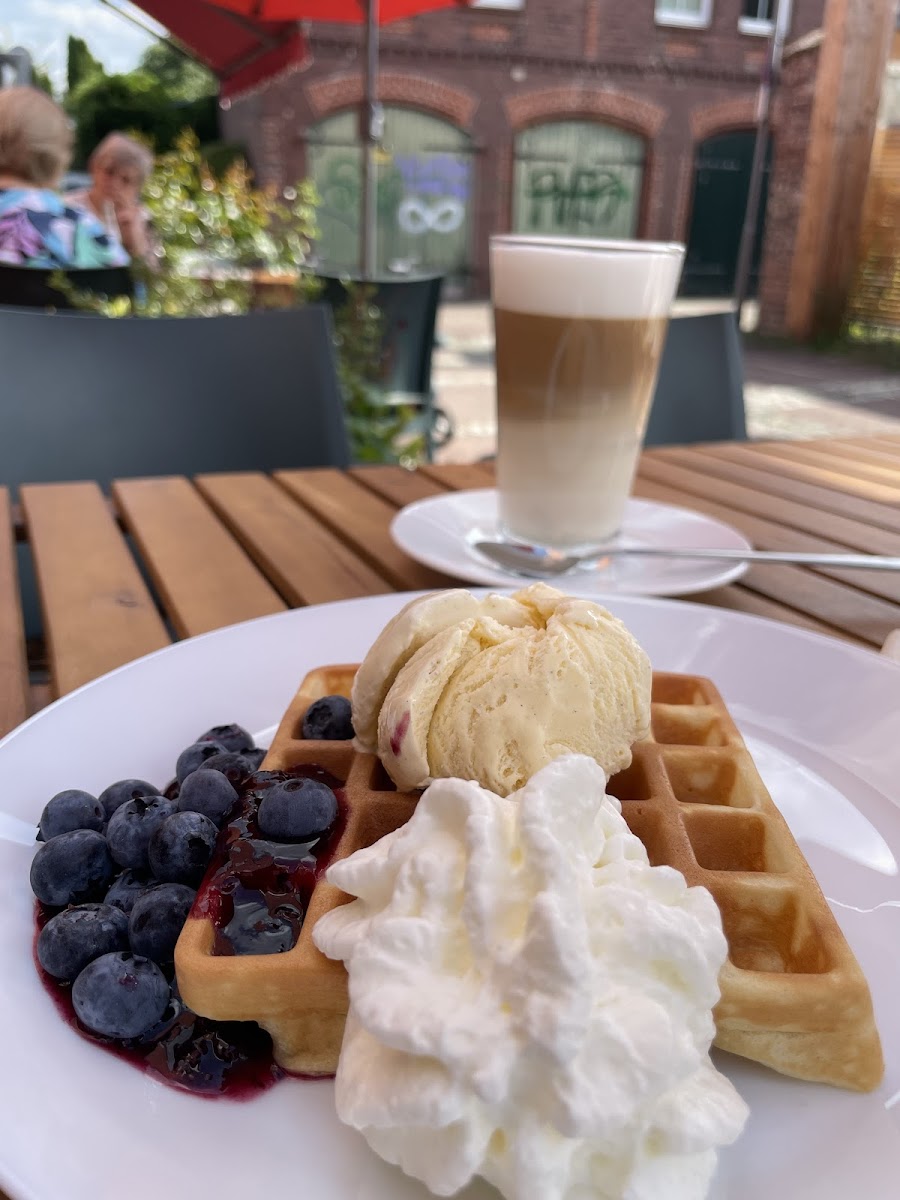Tanjas Café Photo 2