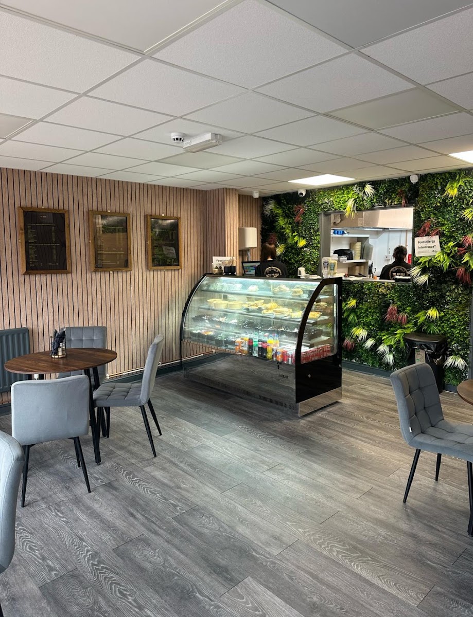 The AP Deli Hull Photo 6