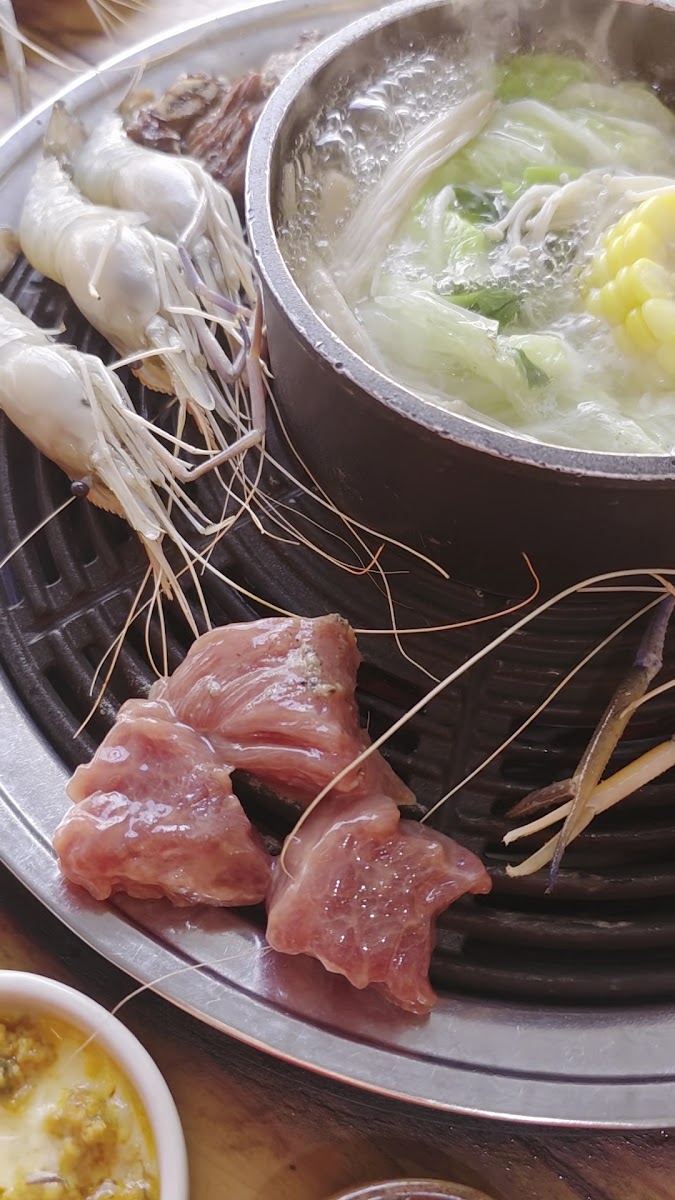 Sinthorn Steak House (Halal) & Premium Beef Buffet Photo 2