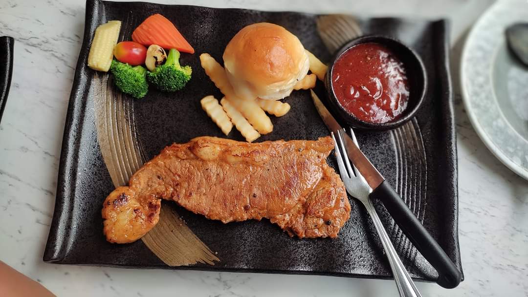 Sinthorn Steak House (Halal) & Premium Beef Buffet Photo 5