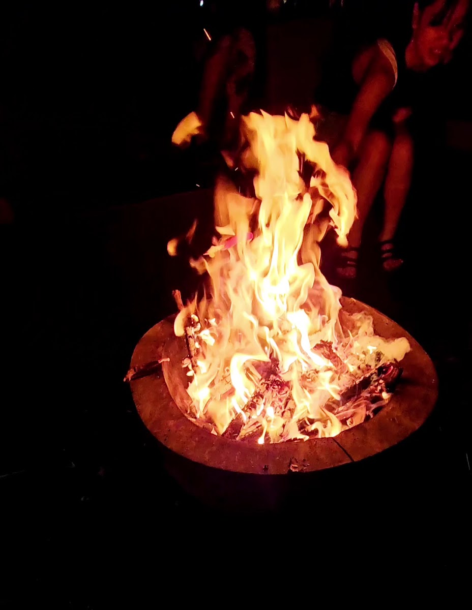 Campfire by bawai's Photo 2