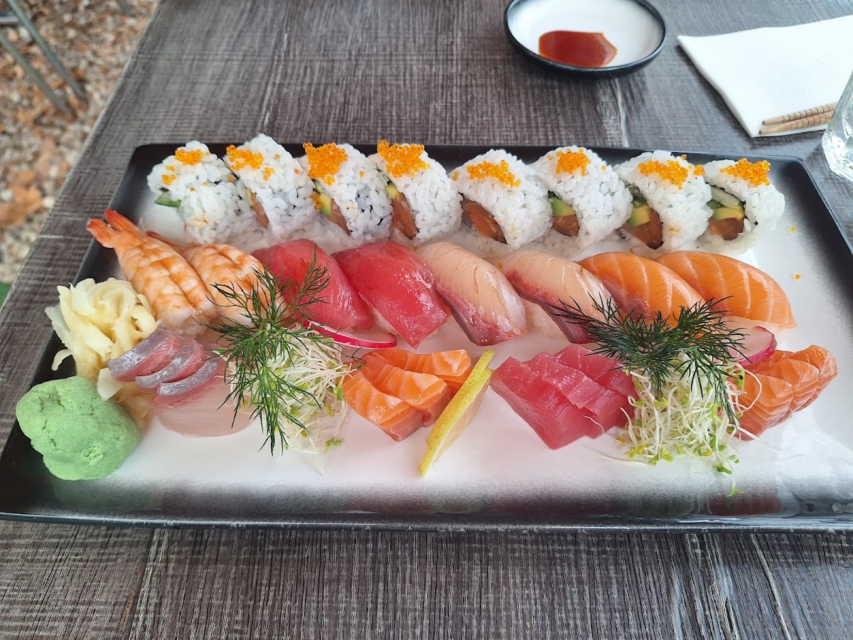 Yuzu pyrmont Photo 3