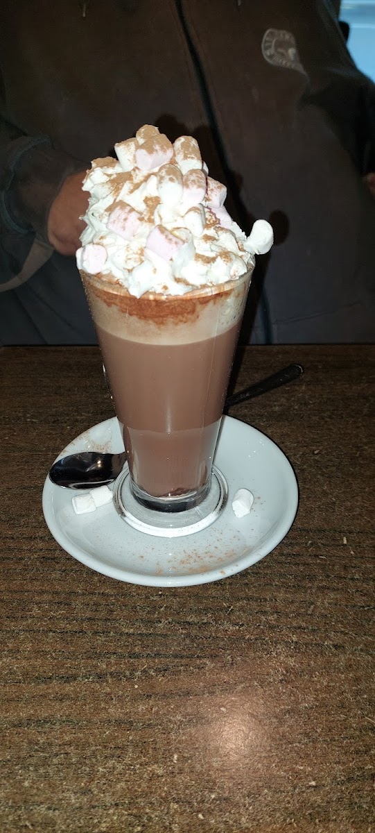 Four seasons coffee house Photo 4