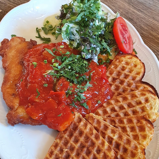 Paprika Schnitzel Mit