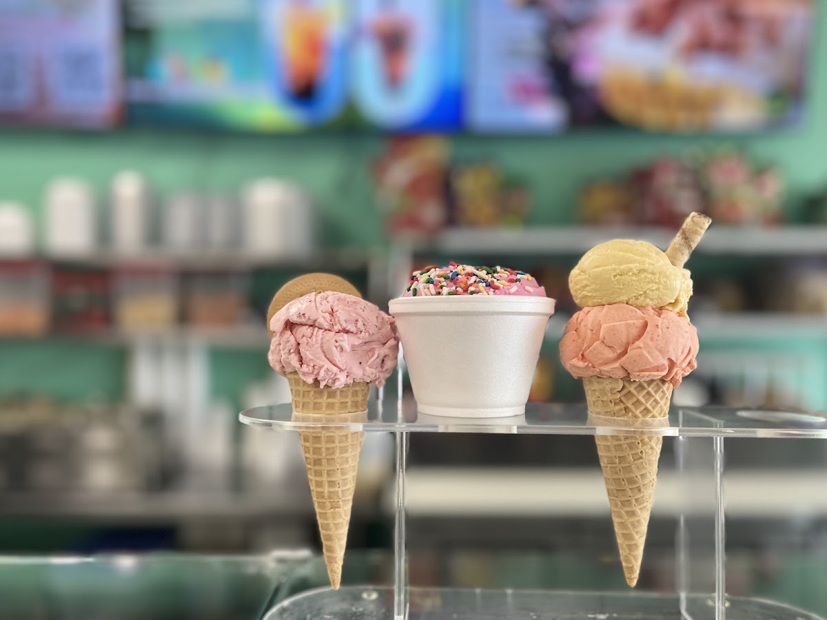 Mr. Tino's Ice Cream and Tacos Photo 9