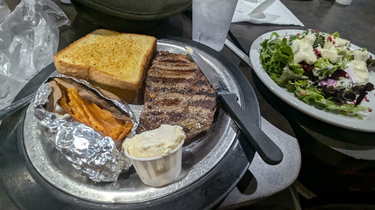 Family Tradition Steakhouse Photo 5