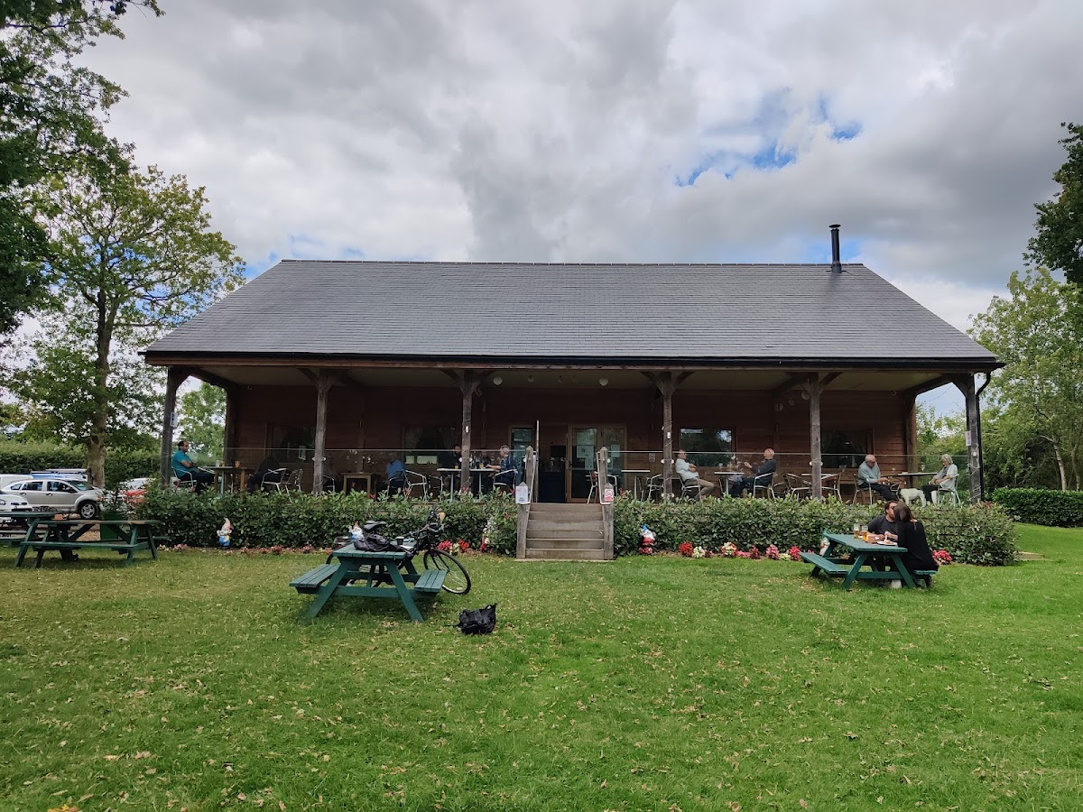 Henfold Cafe Photo 4