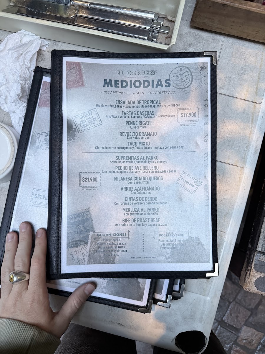 Bar & Restaurant El Correo Photo Menu 2