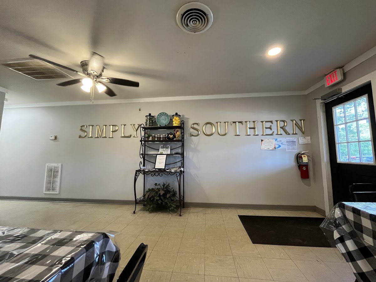 Simply Southern Cafe & Bakery Photo 3