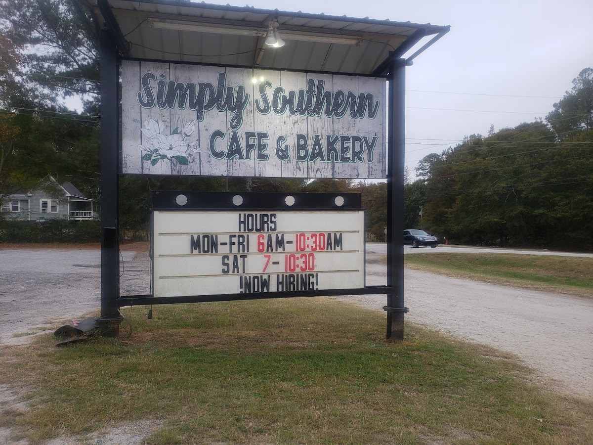 Simply Southern Cafe & Bakery Photo 4