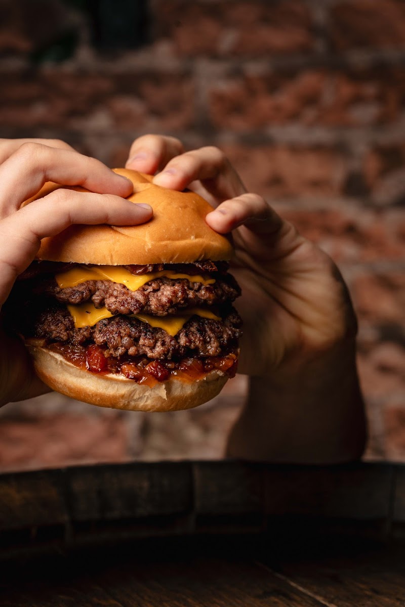 Hell's Burger Photo 9