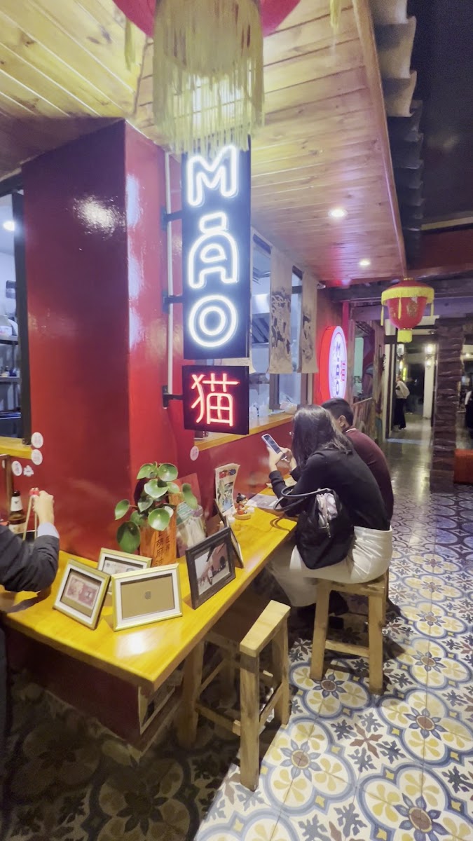 MAO ASIAN HOUSE Photo 2