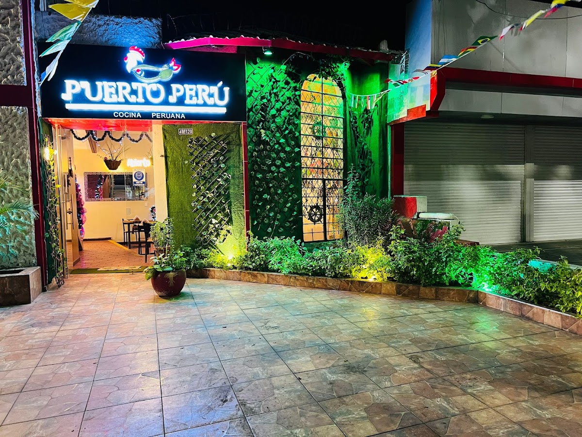 Puerto Perú - Cocina Peruana