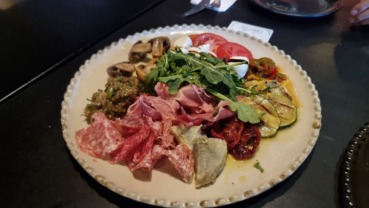 La Ricotta Trattoria Photo 7