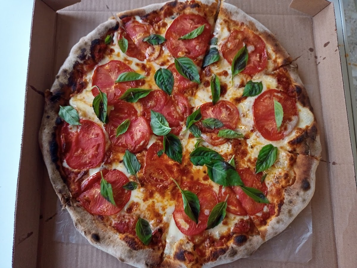 La Oliva - Pizzería Photo 8