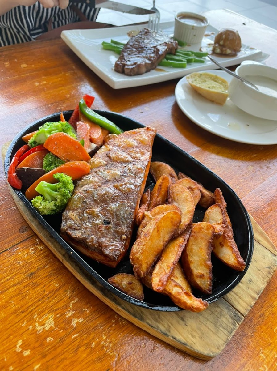 JAHHET FINE MEAT @ Bangi Photo 9