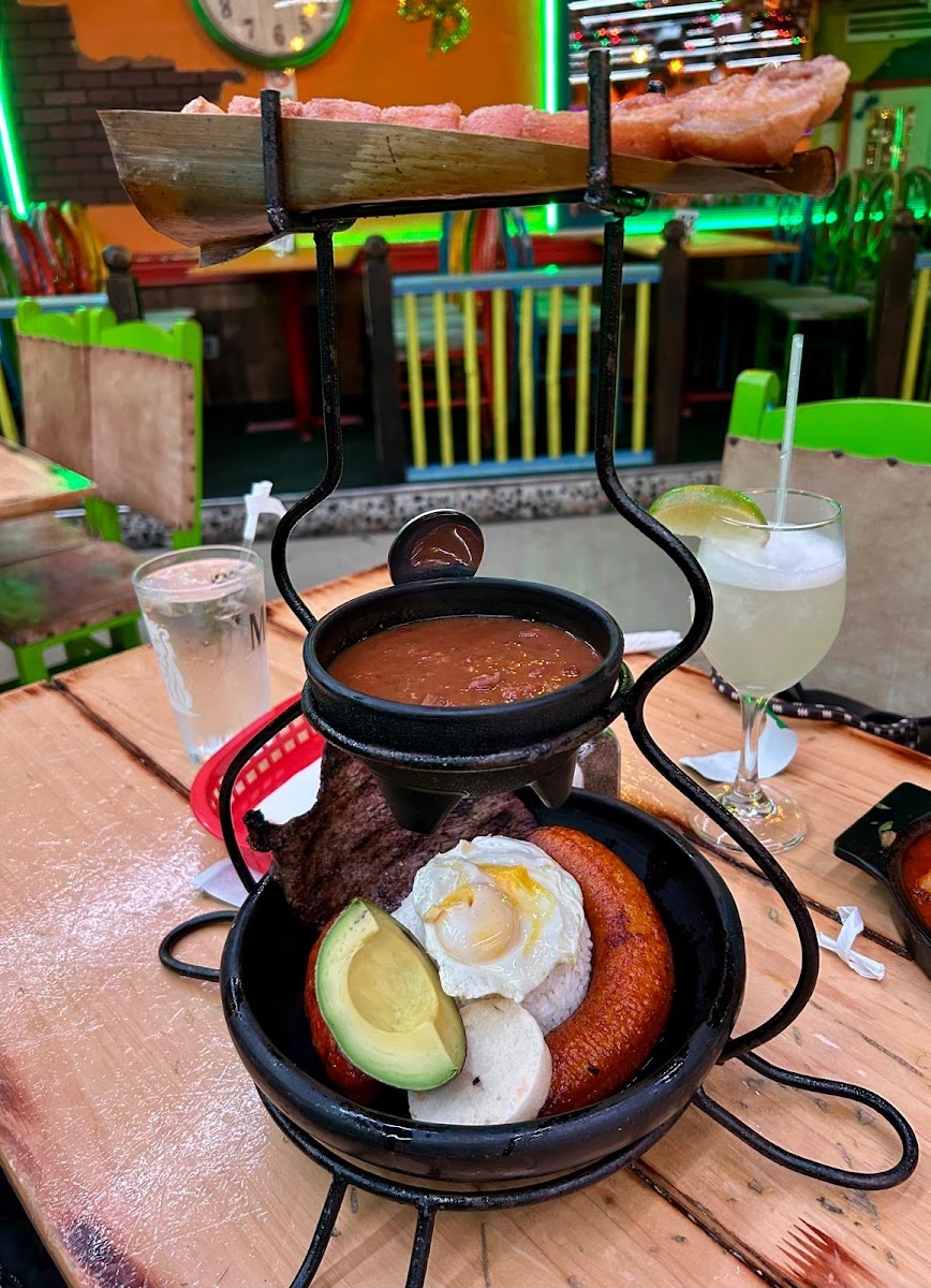 New Hong Kong City Restaurant Photo 9