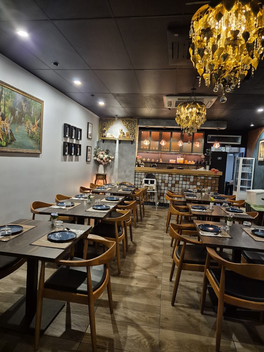 Danthai Kitchen and Bar (by Northern Thai)
