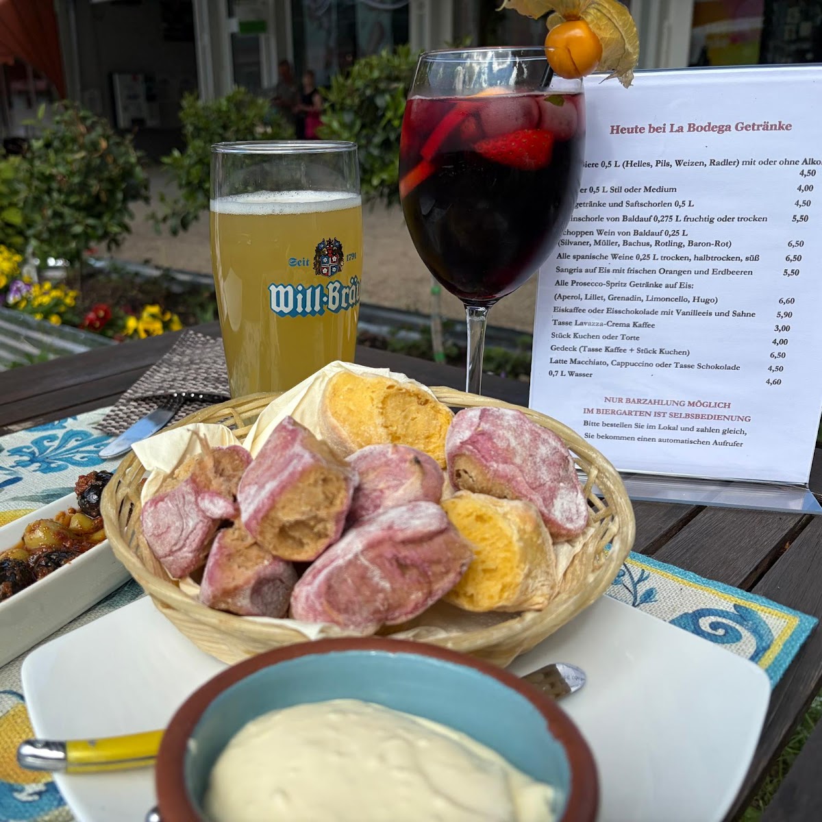 La Bodega - Tabas-Bar Photo 4