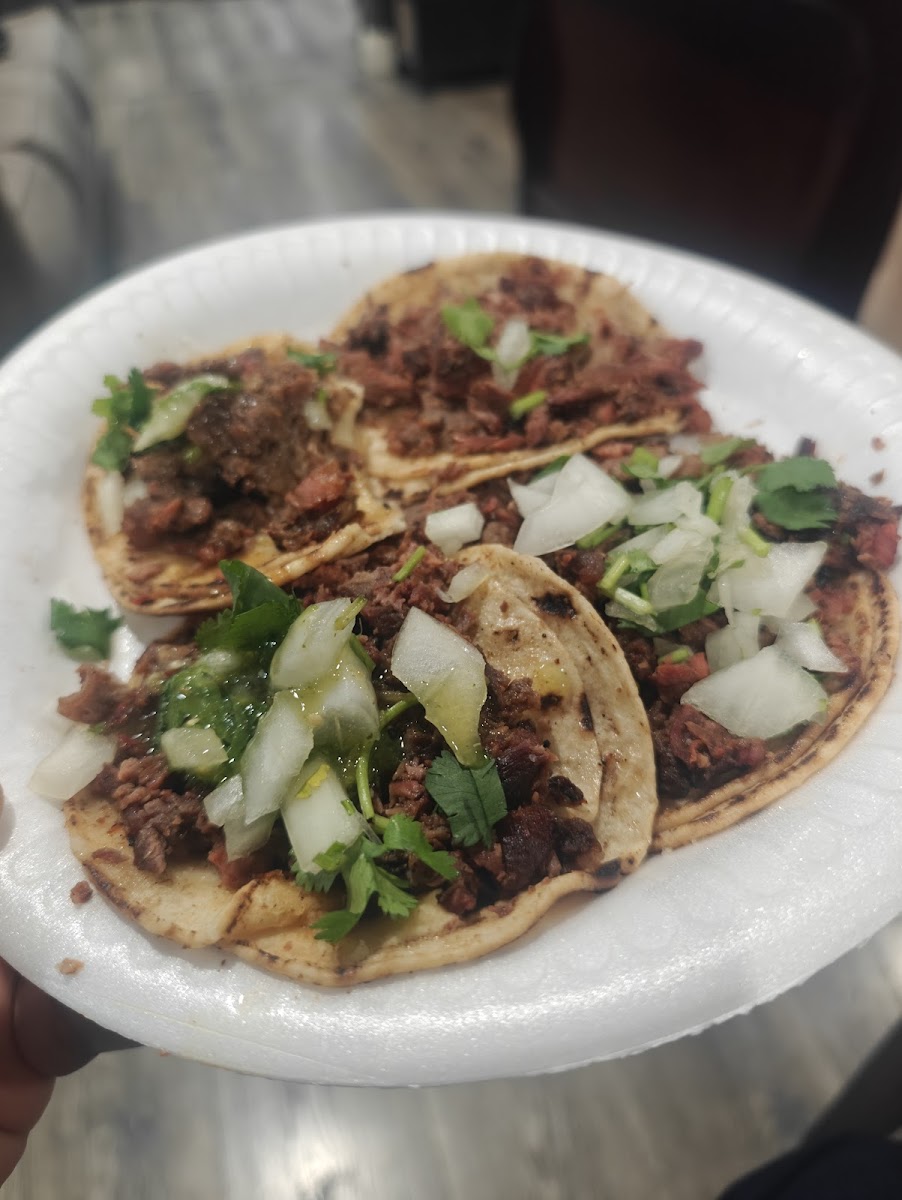 Tacos El Cacheton Photo 4