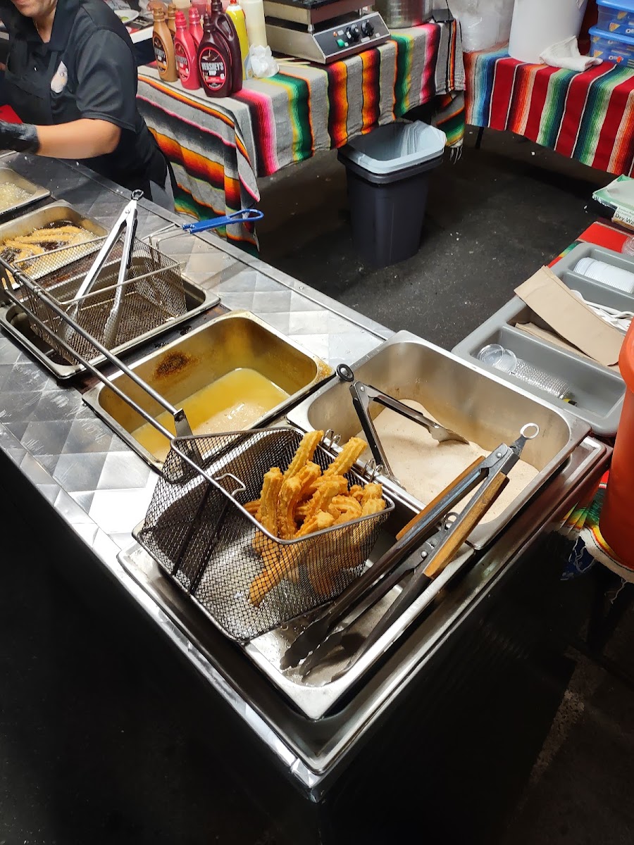 Tacos El Cacheton Photo 9
