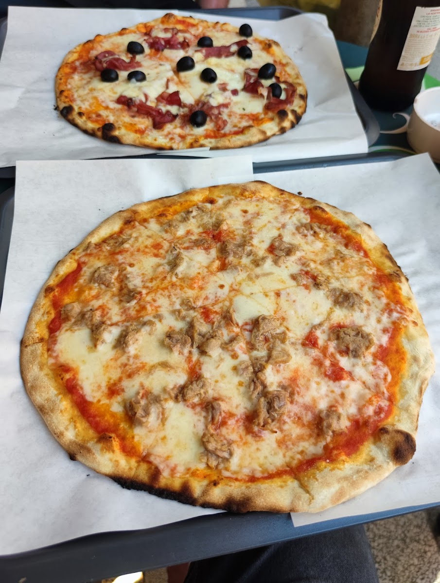 Gastronomia Pizzeria I Portici Photo 10