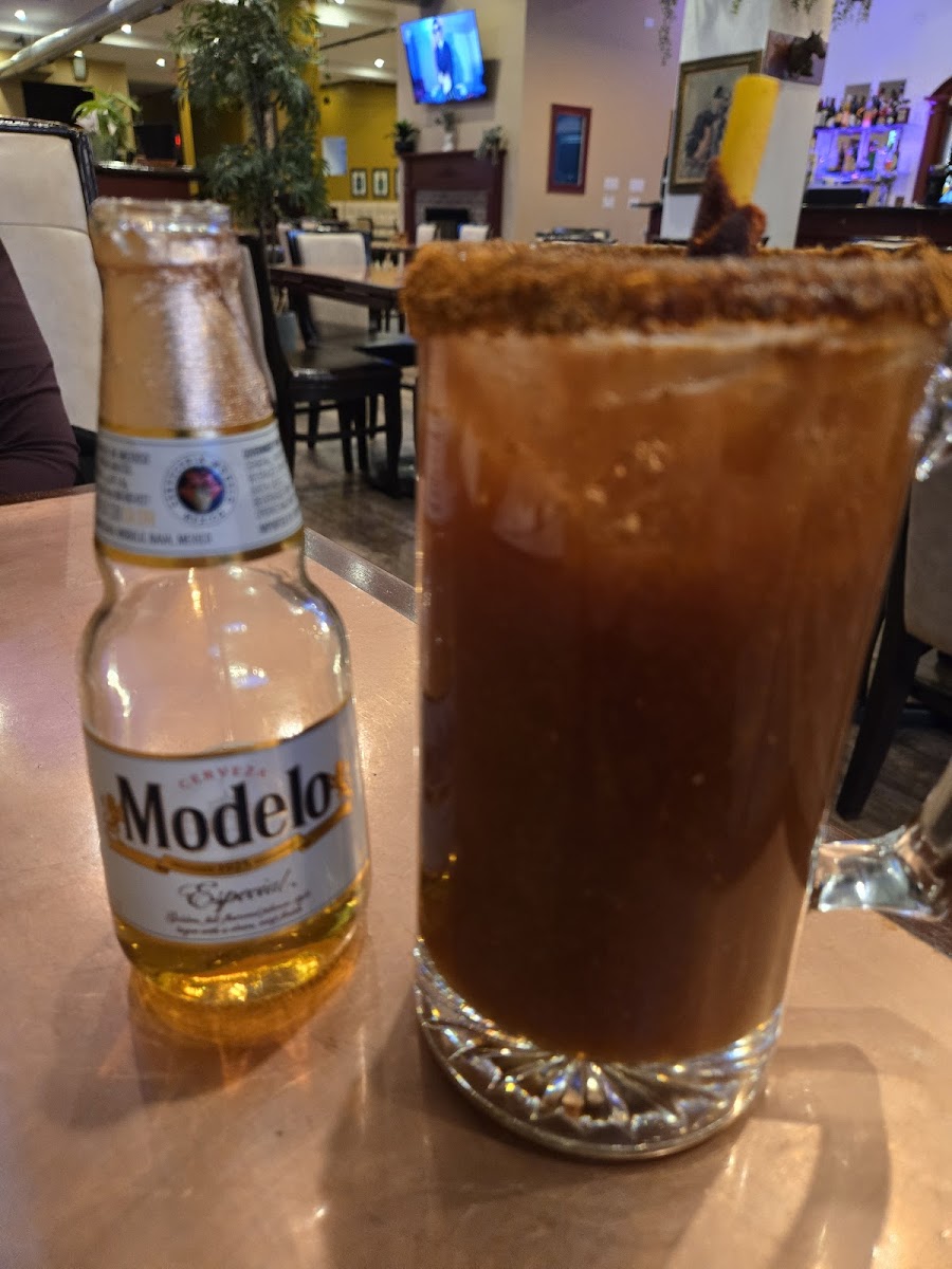 El Rey Restaurant & Bar Photo 8