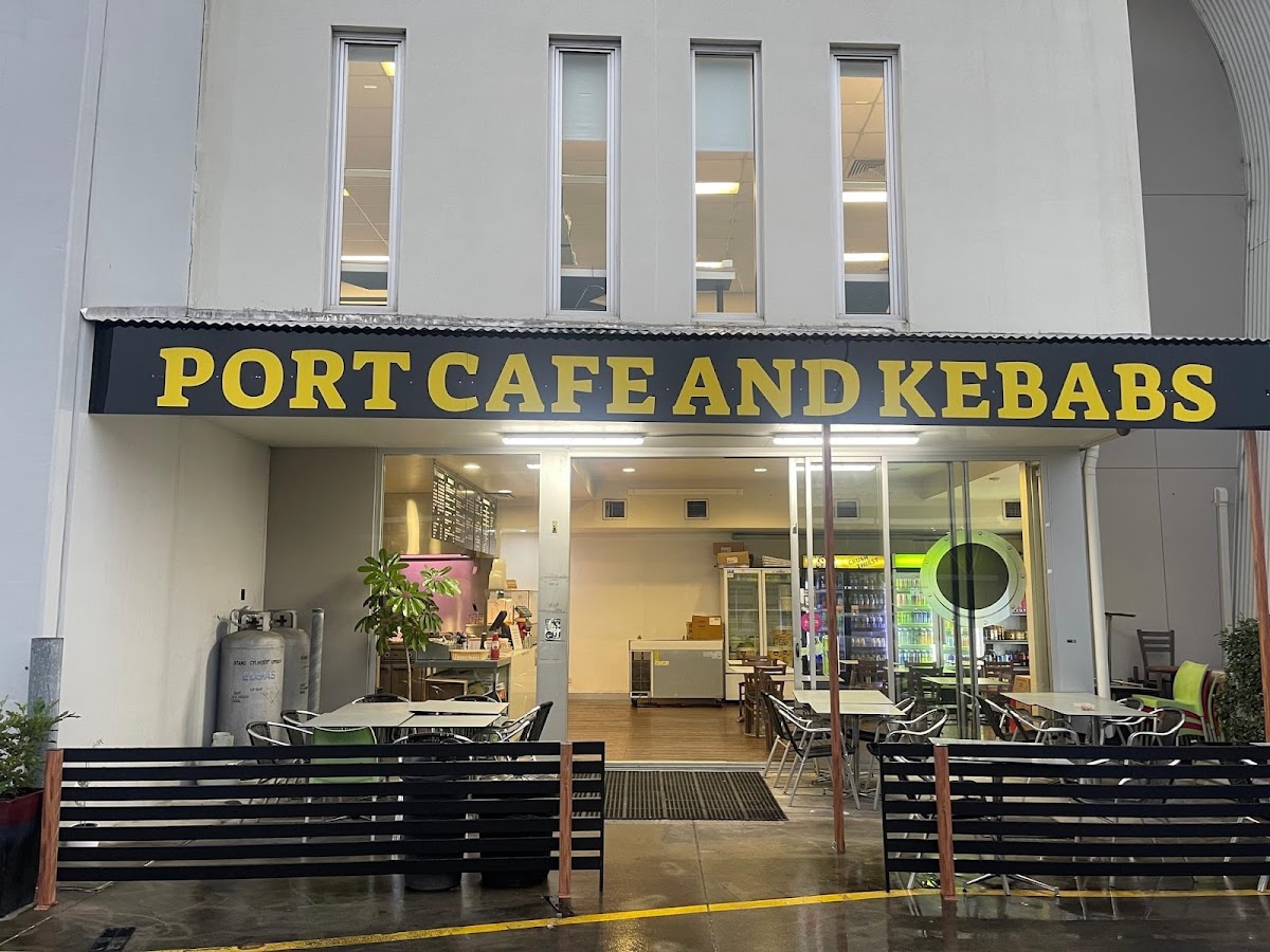 Port Cafe and Kebabs