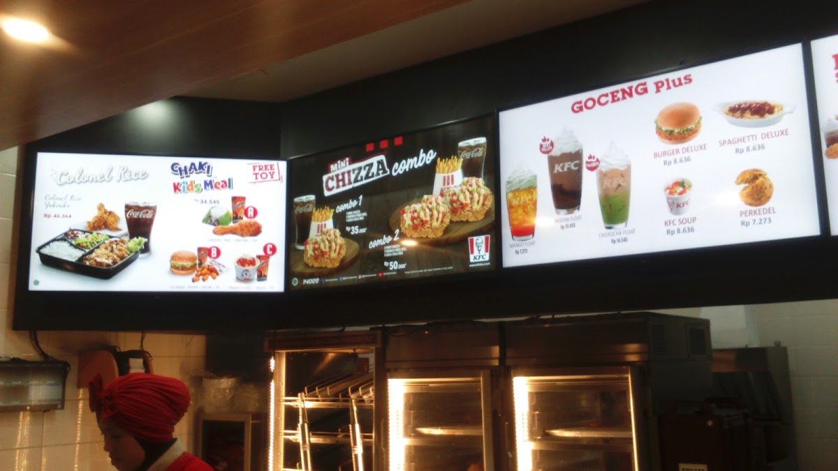 KFC Mamuju Photo Menu 8