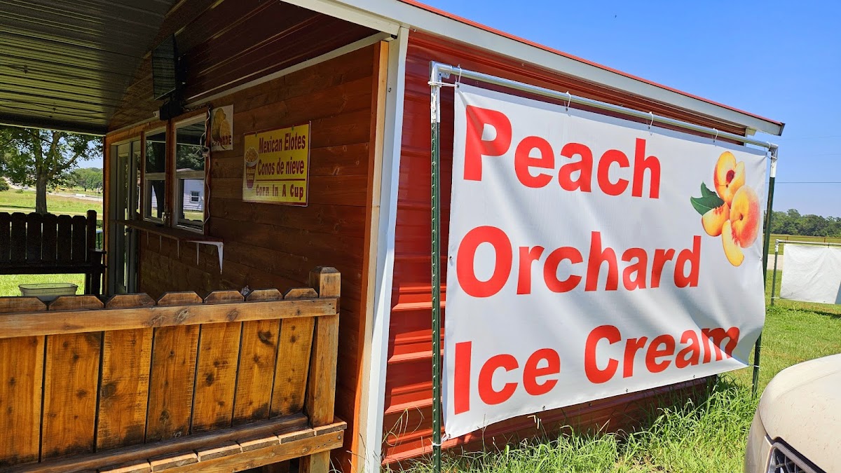 Peach Orchard Ice Cream