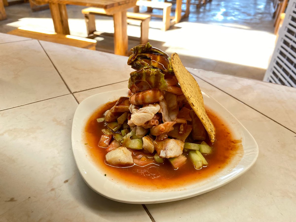 Armando Mariscos Suc. Miguel Alemán. Photo 4