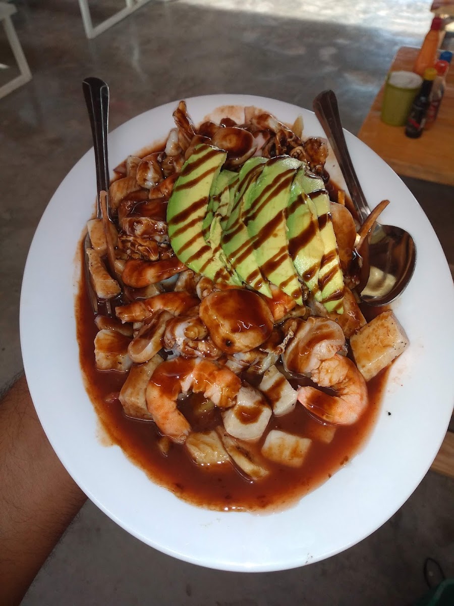 Armando Mariscos Suc. Miguel Alemán. Photo 7