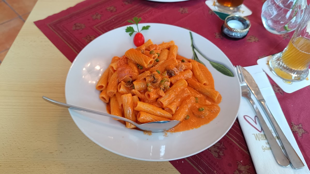 Toscana Pizzeria & Ristorante Photo 5