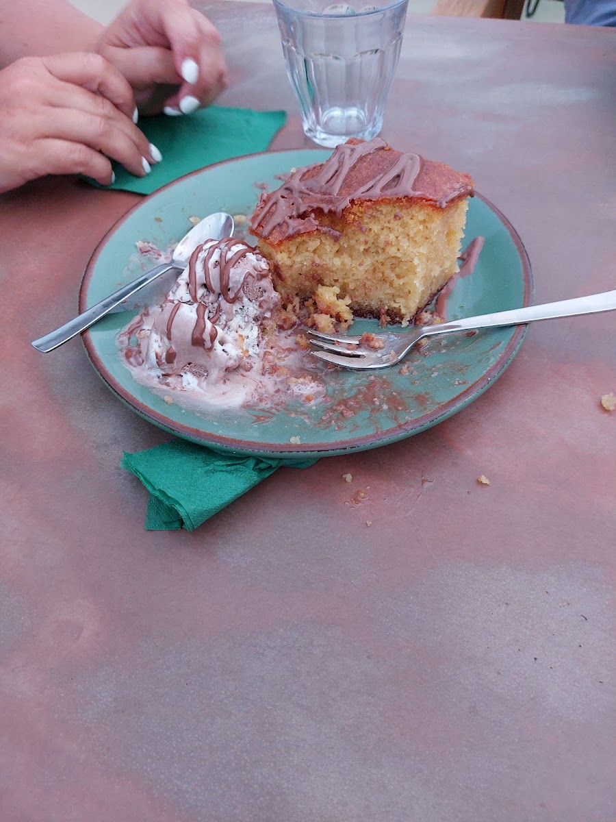 Averto Cafe Photo 10