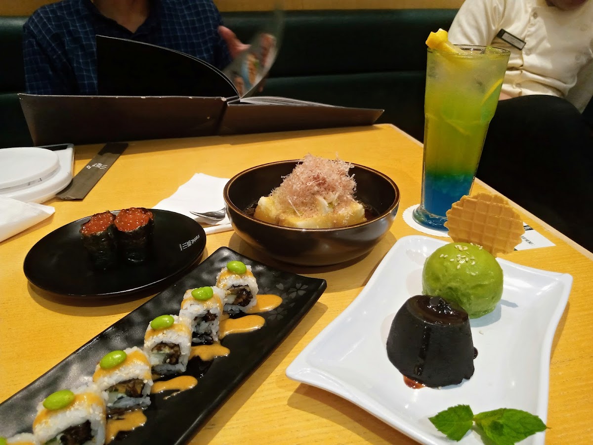 Sushi Tei Photo 3